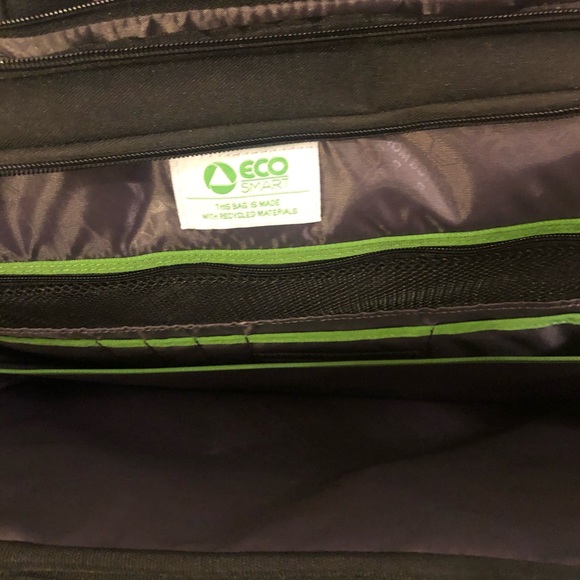 Targus Balance Briefcase - Picture 4 of 5